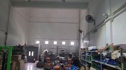 Enterprise Road (D22), Factory #526449531